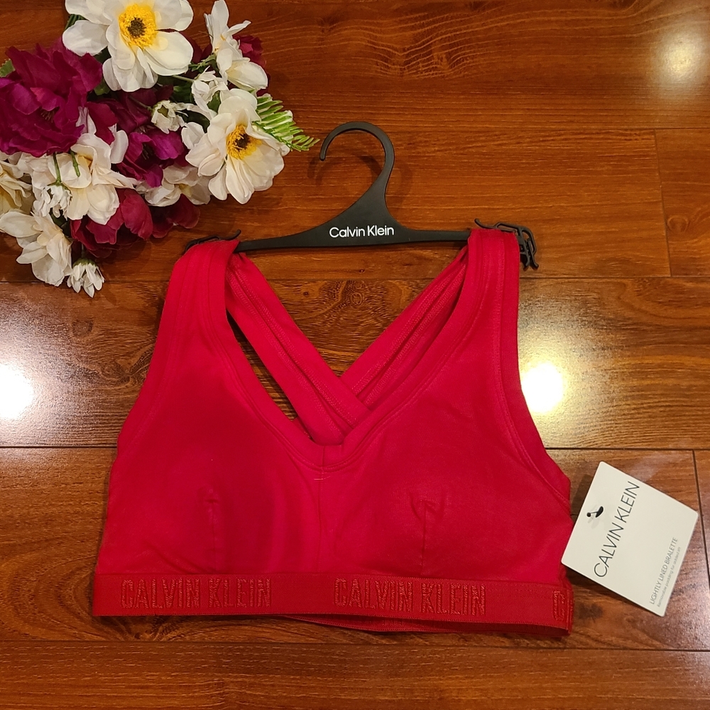 Calvin Klein Red Lightly Lined Bralette Size Medium